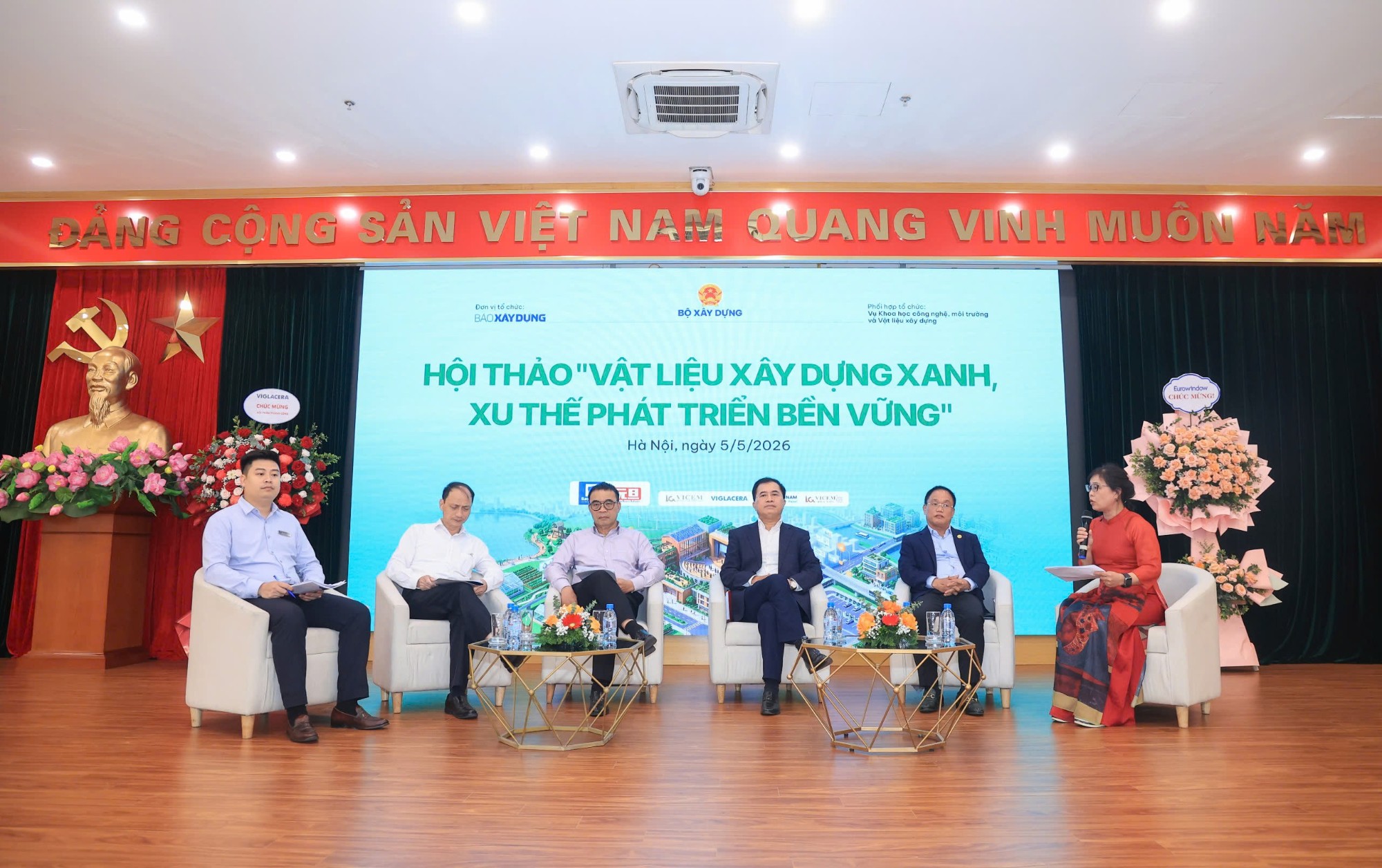 Toàn cảnh phiên thảo luận